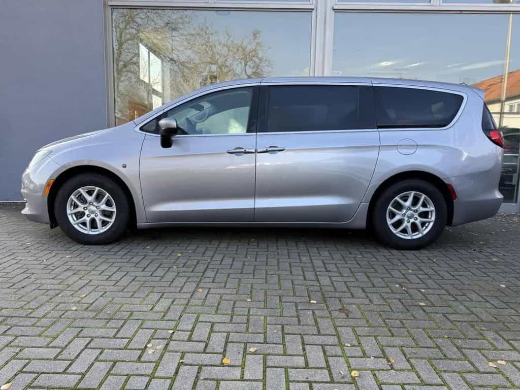 Chrysler Pacifica LPG AUTO. 7 SITZER LEDER SZHZG KAM 07/2017-photo-7