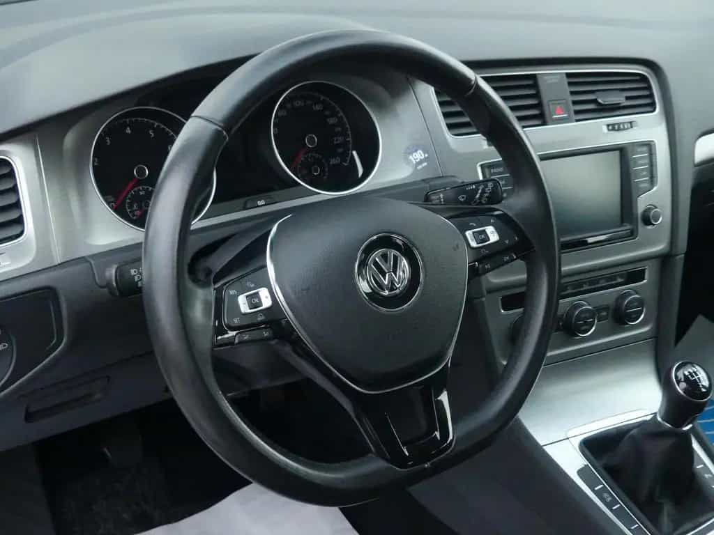 Volkswagen Golf 7 Lim. Comfortline Bi-Xenon BMT PDC Navi 04/2017-photo-11