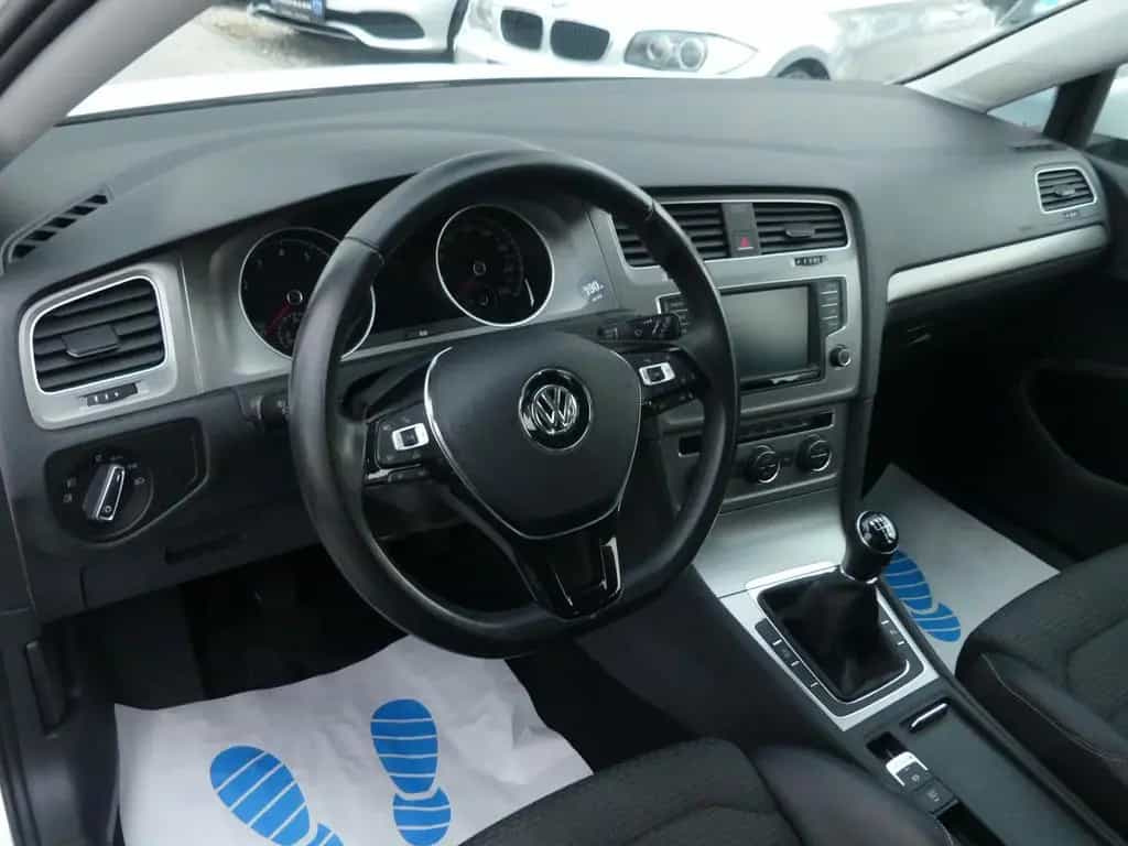 Volkswagen Golf 7 Lim. Comfortline Bi-Xenon BMT PDC Navi 04/2017-photo-12