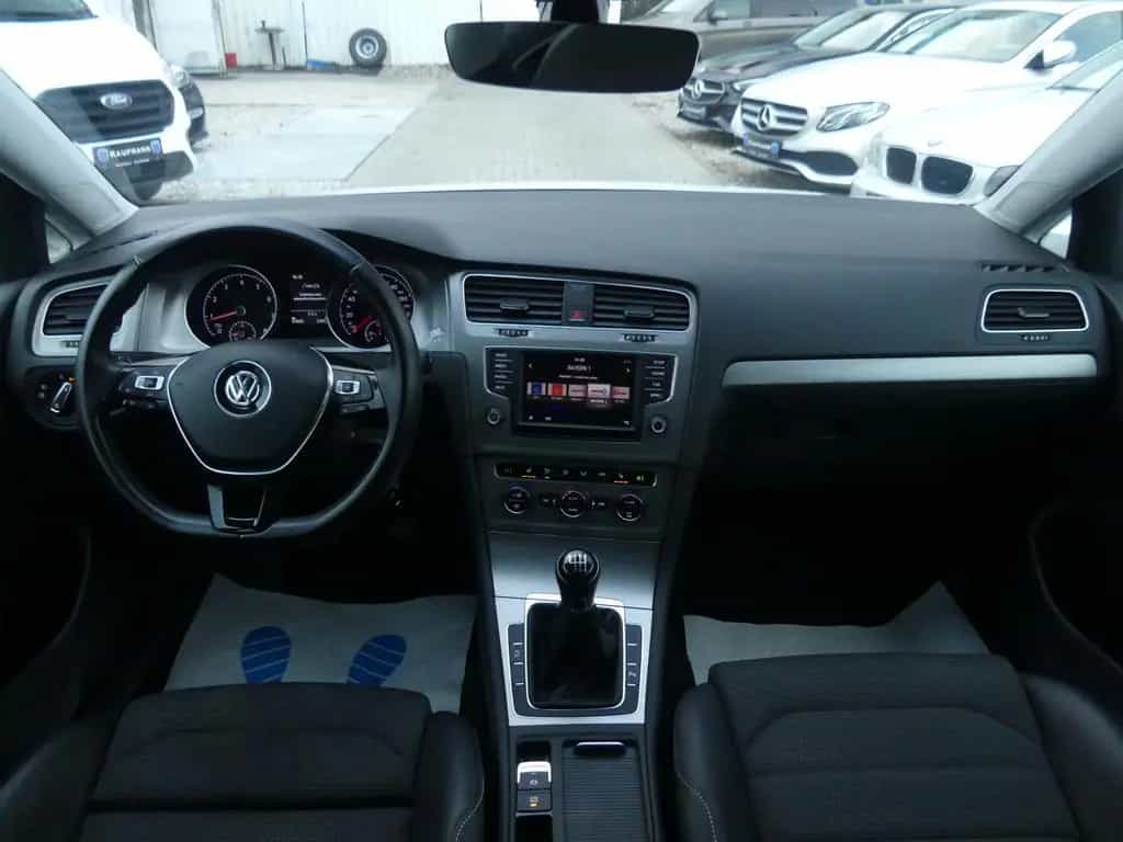 Volkswagen Golf 7 Lim. Comfortline Bi-Xenon BMT PDC Navi 04/2017-photo-13