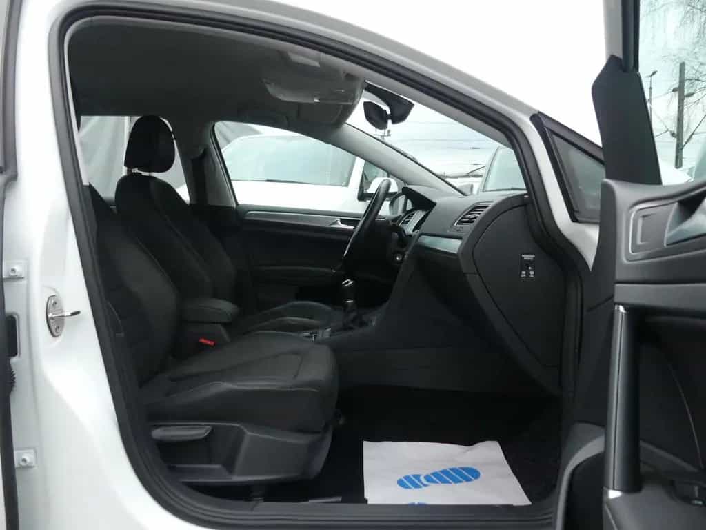 Volkswagen Golf 7 Lim. Comfortline Bi-Xenon BMT PDC Navi 04/2017-photo-19