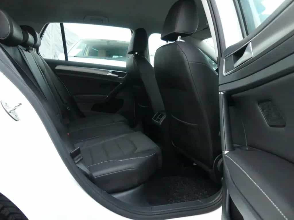 Volkswagen Golf 7 Lim. Comfortline Bi-Xenon BMT PDC Navi 04/2017-photo-20
