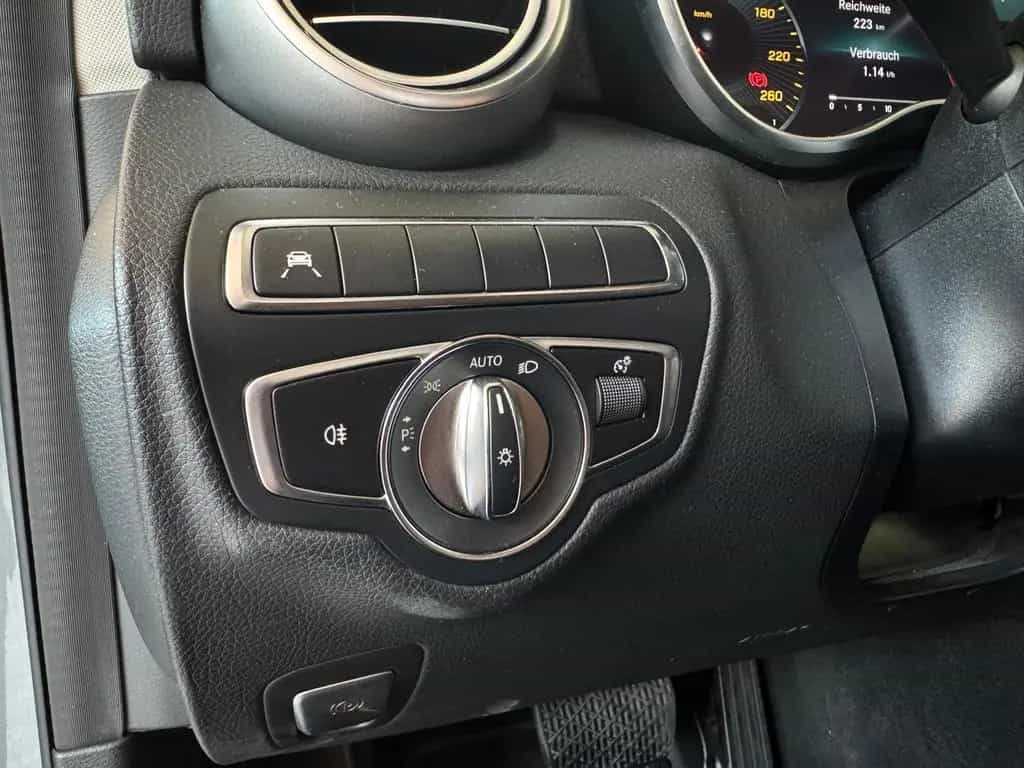 Mercedes-Benz C-Class 200 Avantgarde Digital-Cockpit Kamera 02/2019-photo-14