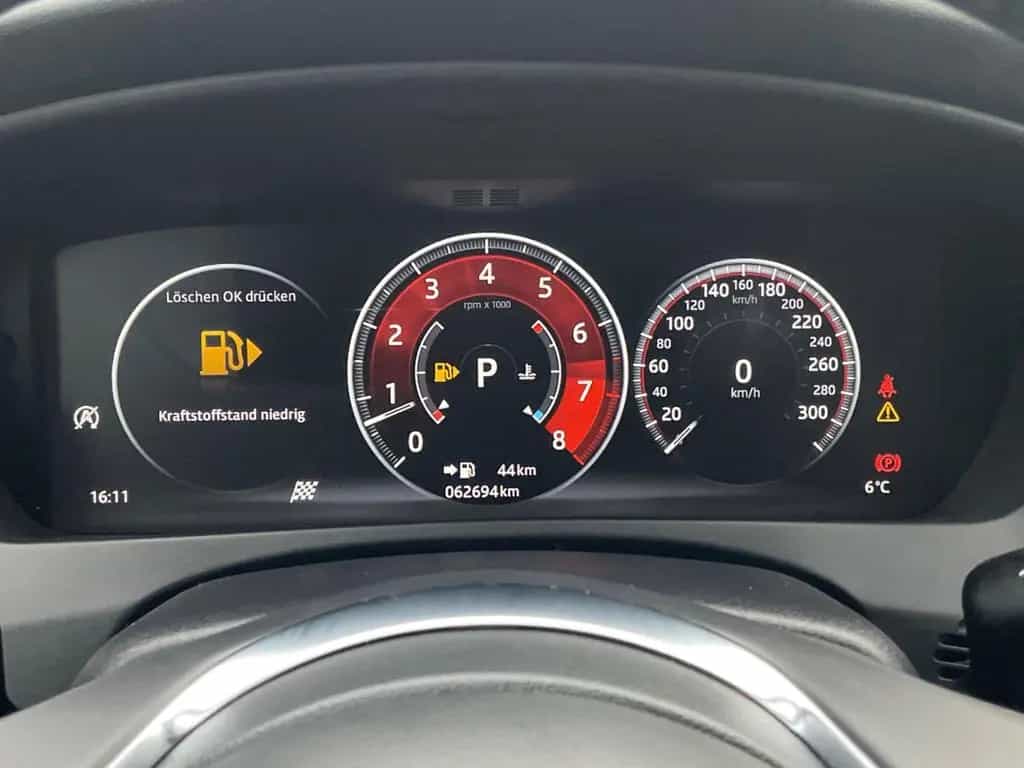 Jaguar XE R-Sport AWD Lane LED Navi RFK SHZ ViCo 08/2018-photo-18
