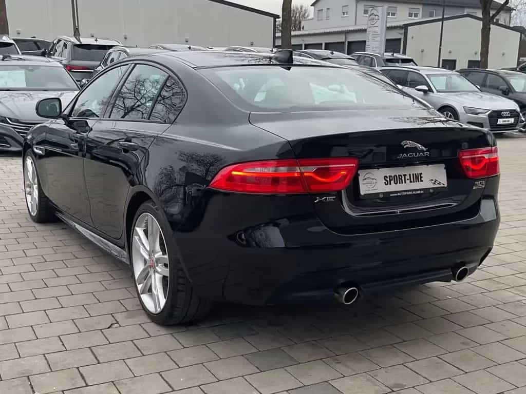 Jaguar XE R-Sport AWD Lane LED Navi RFK SHZ ViCo 08/2018-photo-2