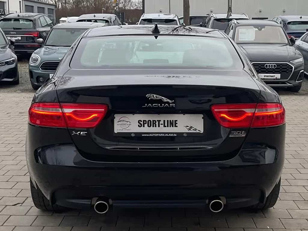 Jaguar XE R-Sport AWD Lane LED Navi RFK SHZ ViCo 08/2018-photo-3