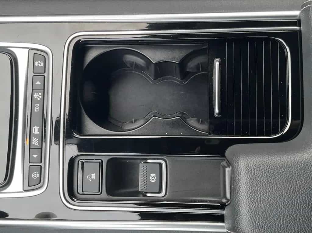 Jaguar XE R-Sport AWD Lane LED Navi RFK SHZ ViCo 08/2018-photo-30