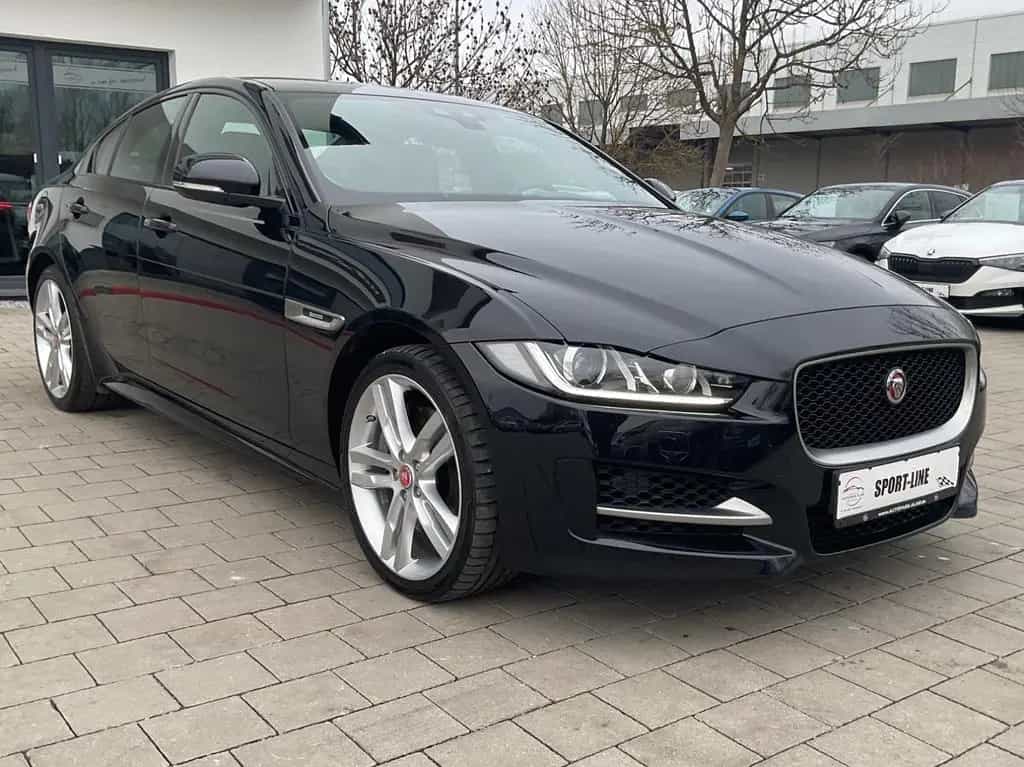 Jaguar XE R-Sport AWD Lane LED Navi RFK SHZ ViCo 08/2018-photo-6