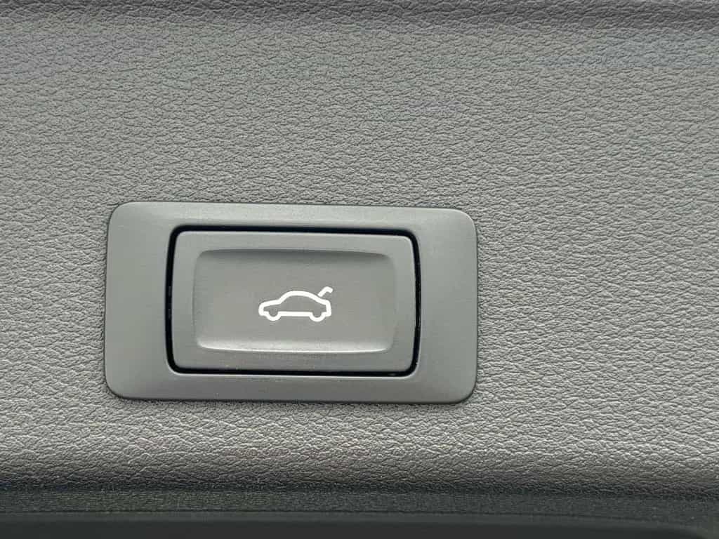 Audi A4 35 TDI *STANDHEIZUNG*AHK*NAVI*PDC*MATRIX* 10/2021-photo-11