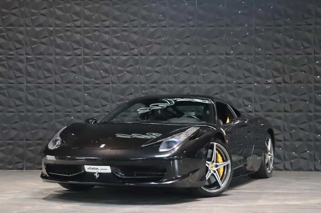 Ferrari 458 Italia - Carbon - JBL - Shields - LEDS 12/2011-photo-0