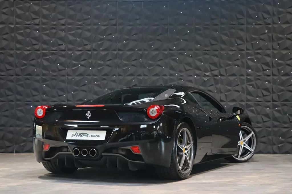 Ferrari 458 Italia - Carbon - JBL - Shields - LEDS 12/2011-photo-1