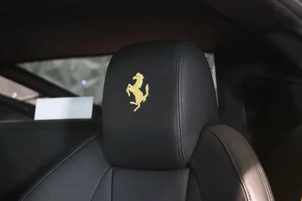 Ferrari 458 Italia - Carbon - JBL - Shields - LEDS 12/2011-photo-16