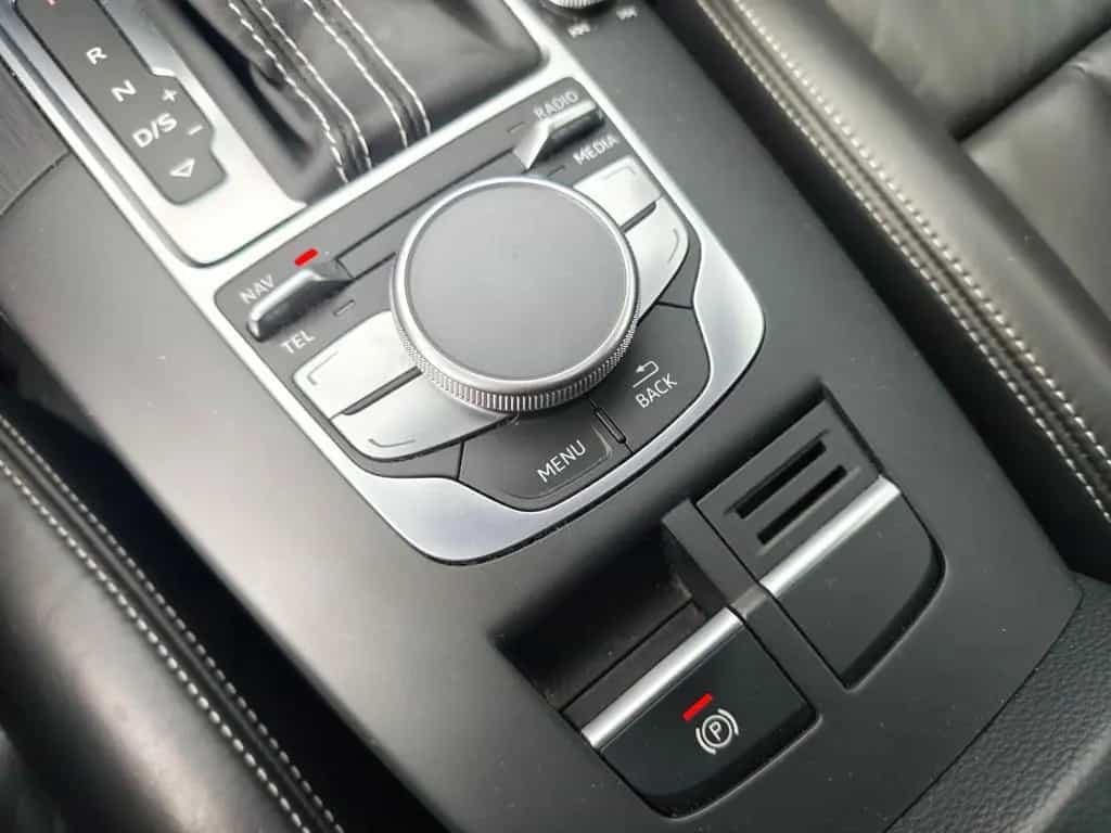 Audi S3 2.0 TFSI *PANORAMA*B&O*MAGNETIC RIDE*LEDER* 08/2013-photo-23