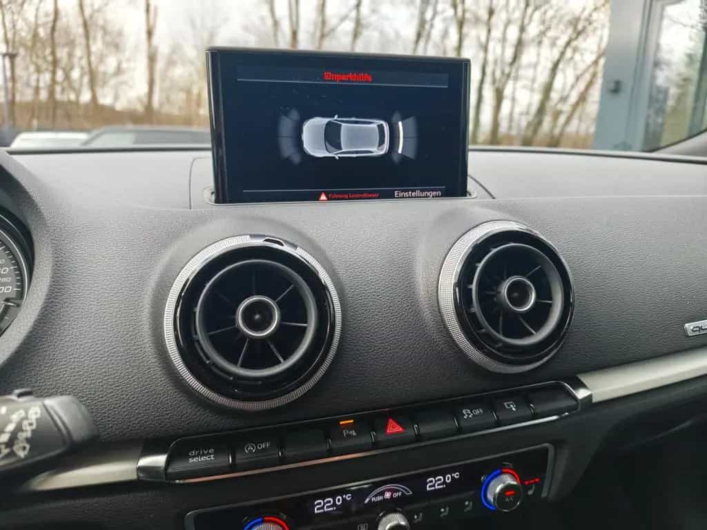 Audi S3 2.0 TFSI *PANORAMA*B&O*MAGNETIC RIDE*LEDER* 08/2013-photo-30