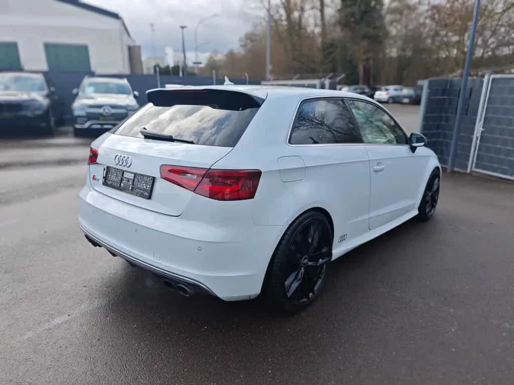Audi S3 2.0 TFSI *PANORAMA*B&O*MAGNETIC RIDE*LEDER* 08/2013-photo-5