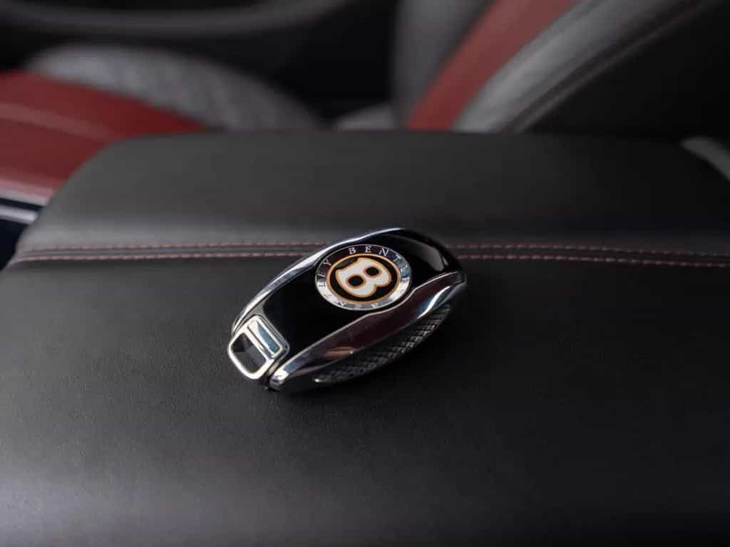 Bentley Continental GTC 1st Edition W12 12/2019-photo-36