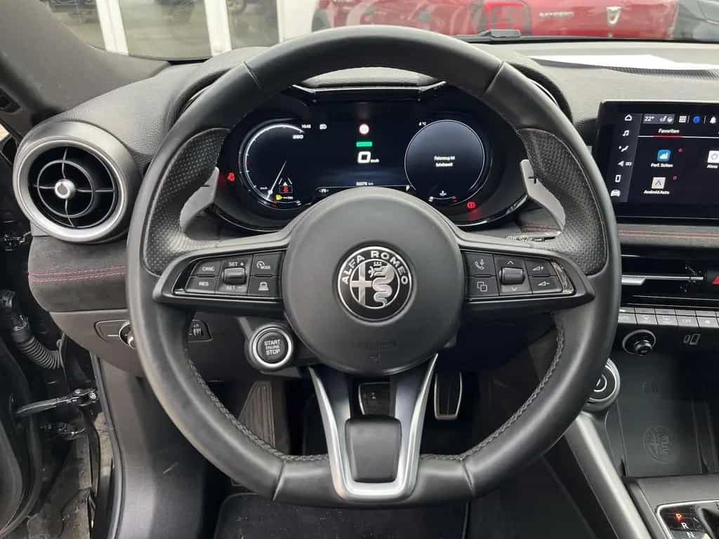 Alfa Romeo Tonale 160 PS Veloce - Matrix LED - Navi 12/2022-photo-9