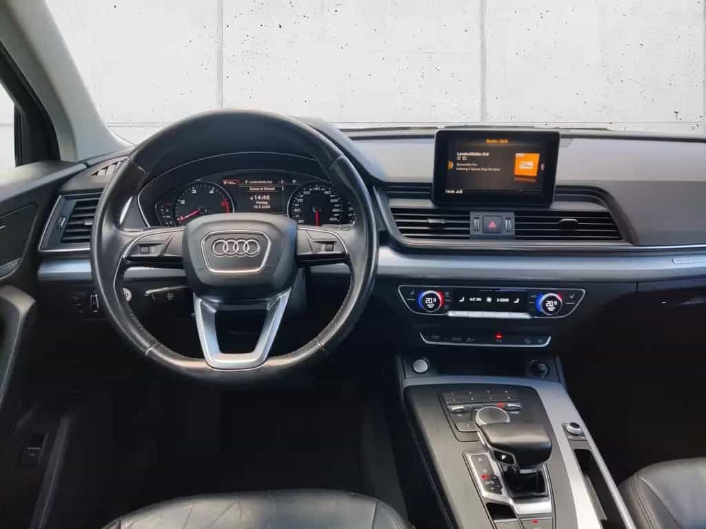 Audi Q5 2.0 TDI design quattro KLIMA LED NAVI ALU 02/2018-photo-12