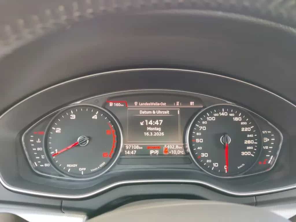 Audi Q5 2.0 TDI design quattro KLIMA LED NAVI ALU 02/2018-photo-15