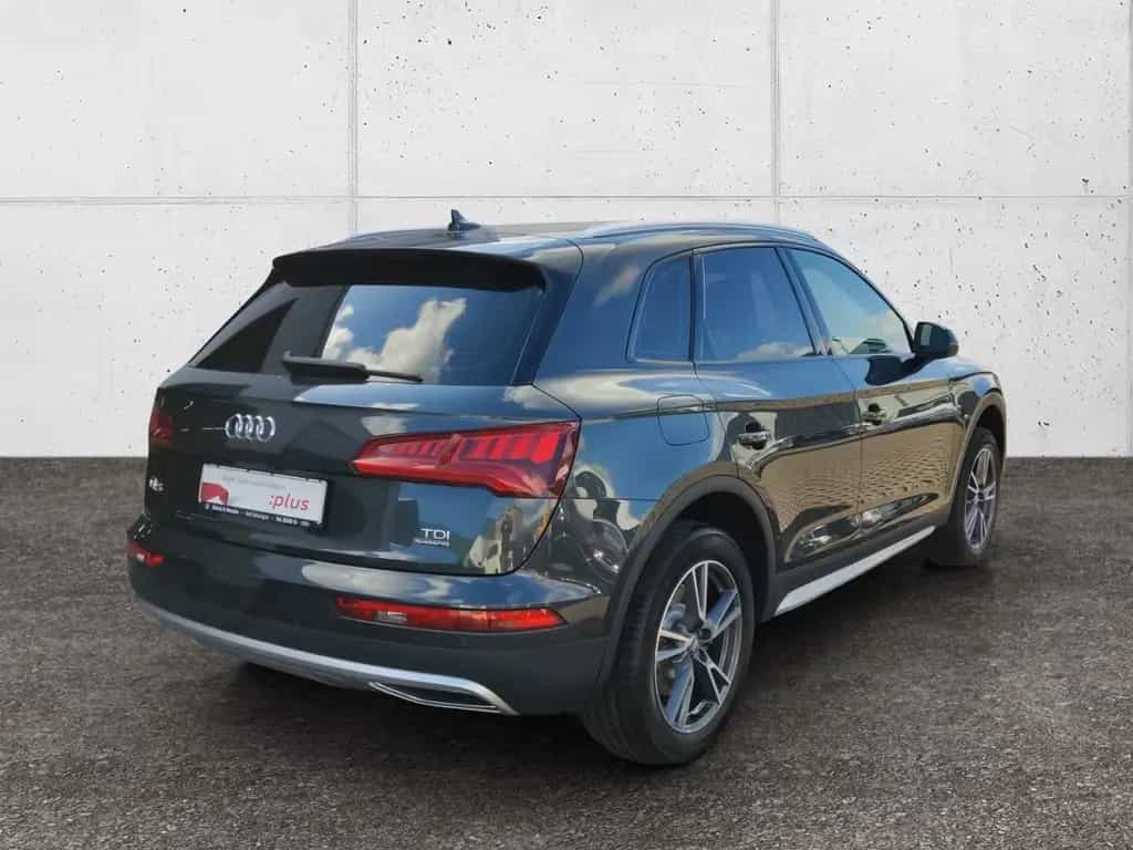 Audi Q5 2.0 TDI design quattro KLIMA LED NAVI ALU 02/2018-photo-5