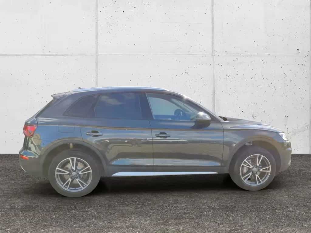 Audi Q5 2.0 TDI design quattro KLIMA LED NAVI ALU 02/2018-photo-6