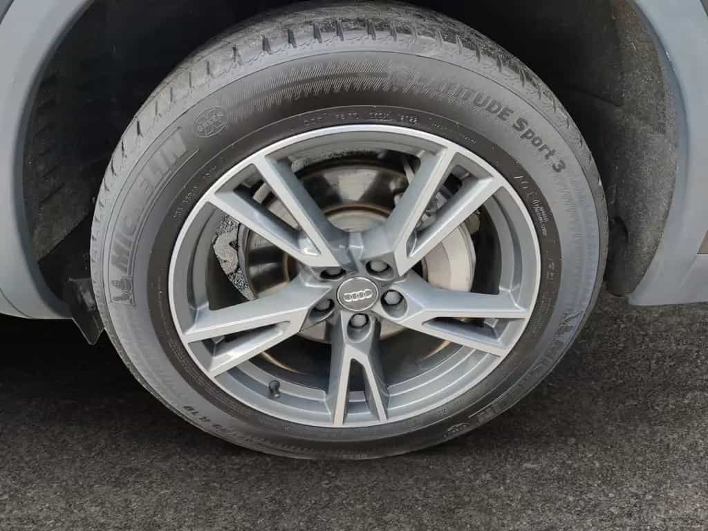 Audi Q5 2.0 TDI design quattro KLIMA LED NAVI ALU 02/2018-photo-9