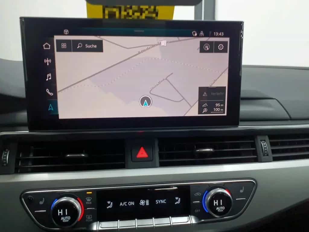 Audi A4 Avant quattro 40 electric/TFSI RFK*PDC*SHZ*NA 02/2023-photo-24