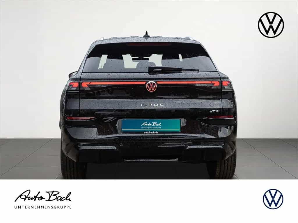 Volkswagen T-Roc R-Line 1.5 l eTSI OPF 110 kW (150 PS) 7-Ga null-photo-4