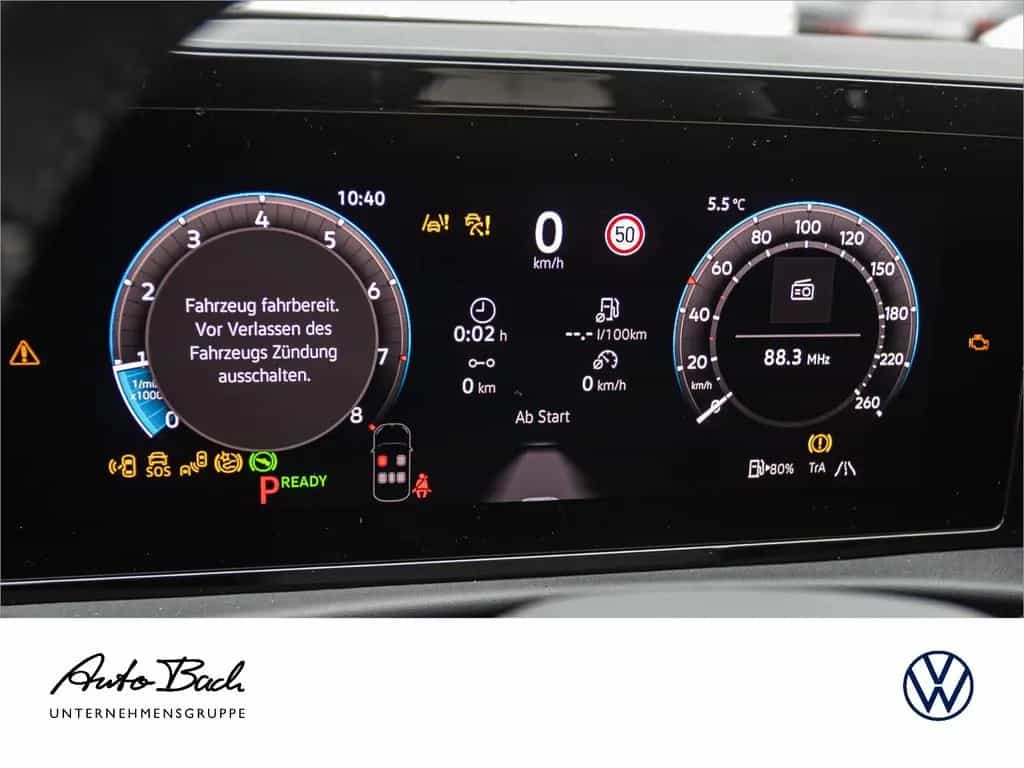 Volkswagen T-Roc R-Line 1.5 l eTSI OPF 110 kW (150 PS) 7-Ga null-photo-9
