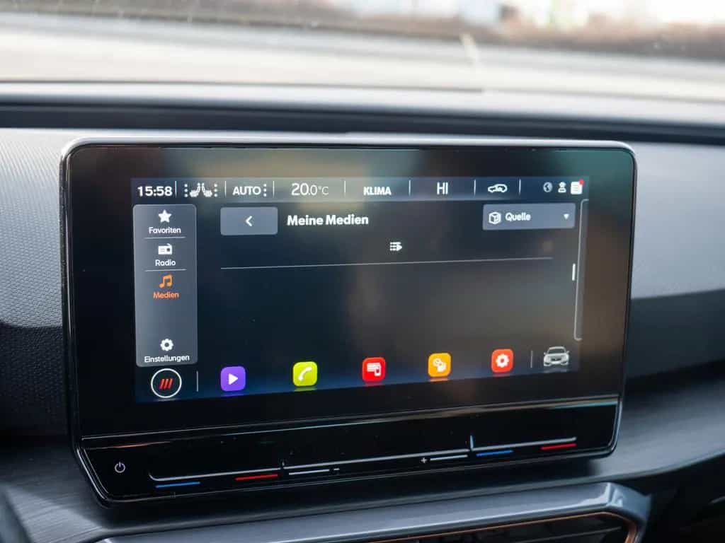 Cupra Leon 1.5 TSI PDC SHZ DCC KAMERA NAVI ACC LED 12/2023-photo-7