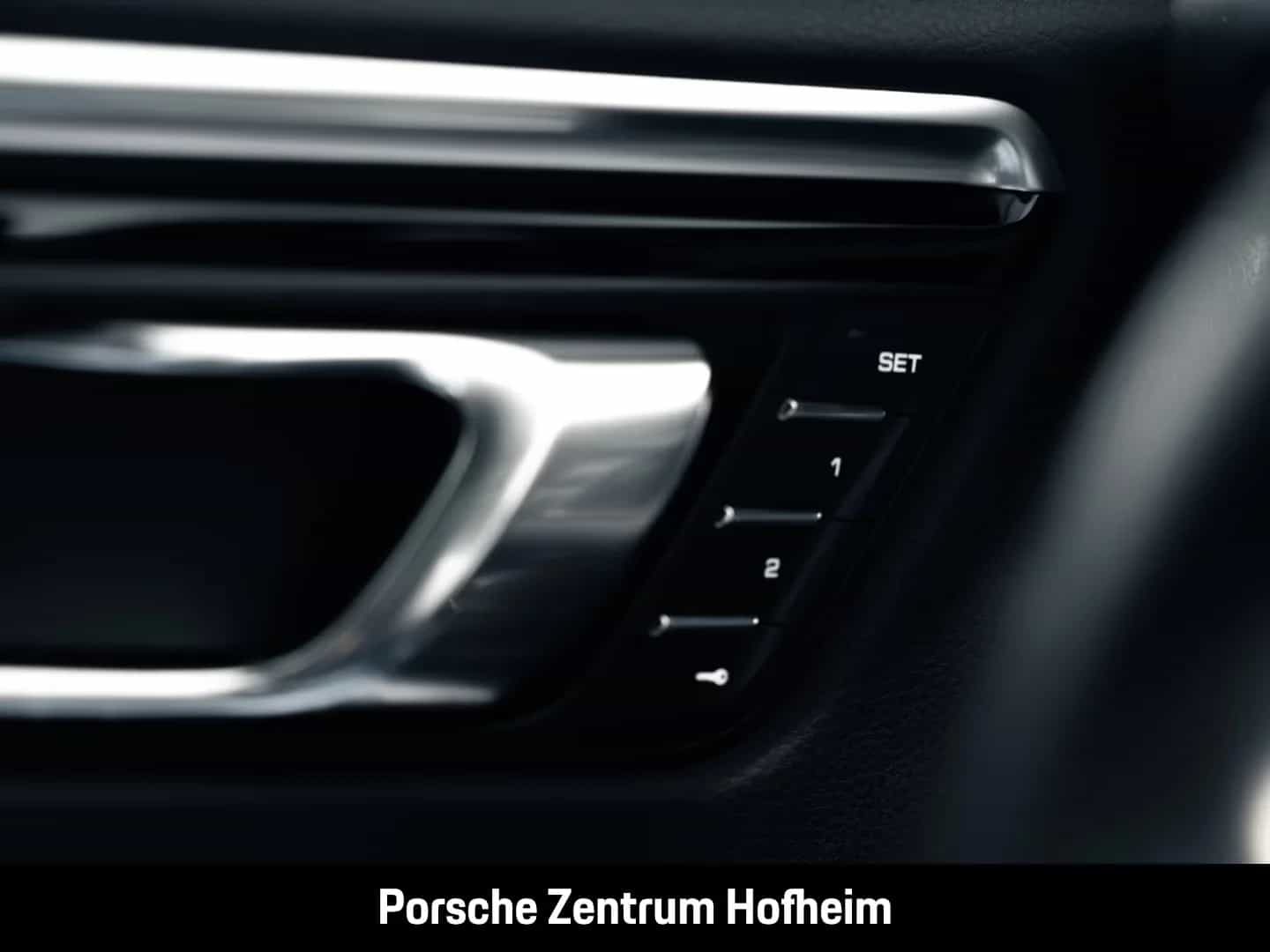 Porsche Macan 01/2017-photo-26