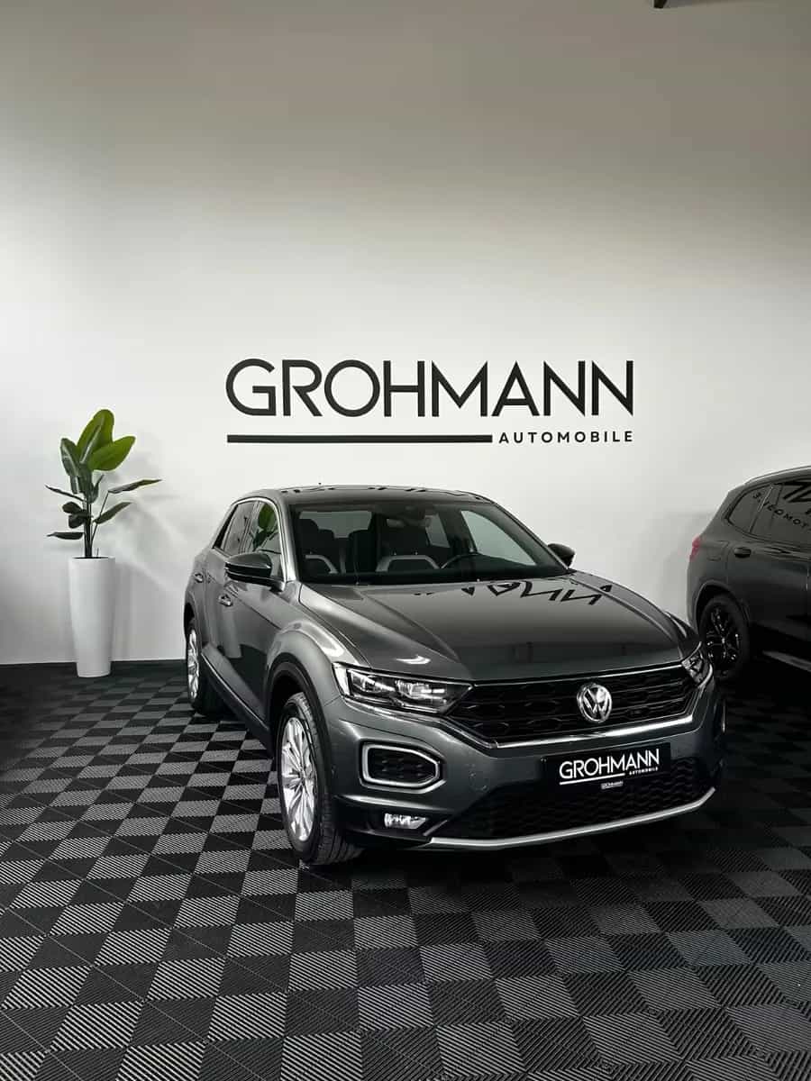 Volkswagen T-Roc 07/2018-photo-0