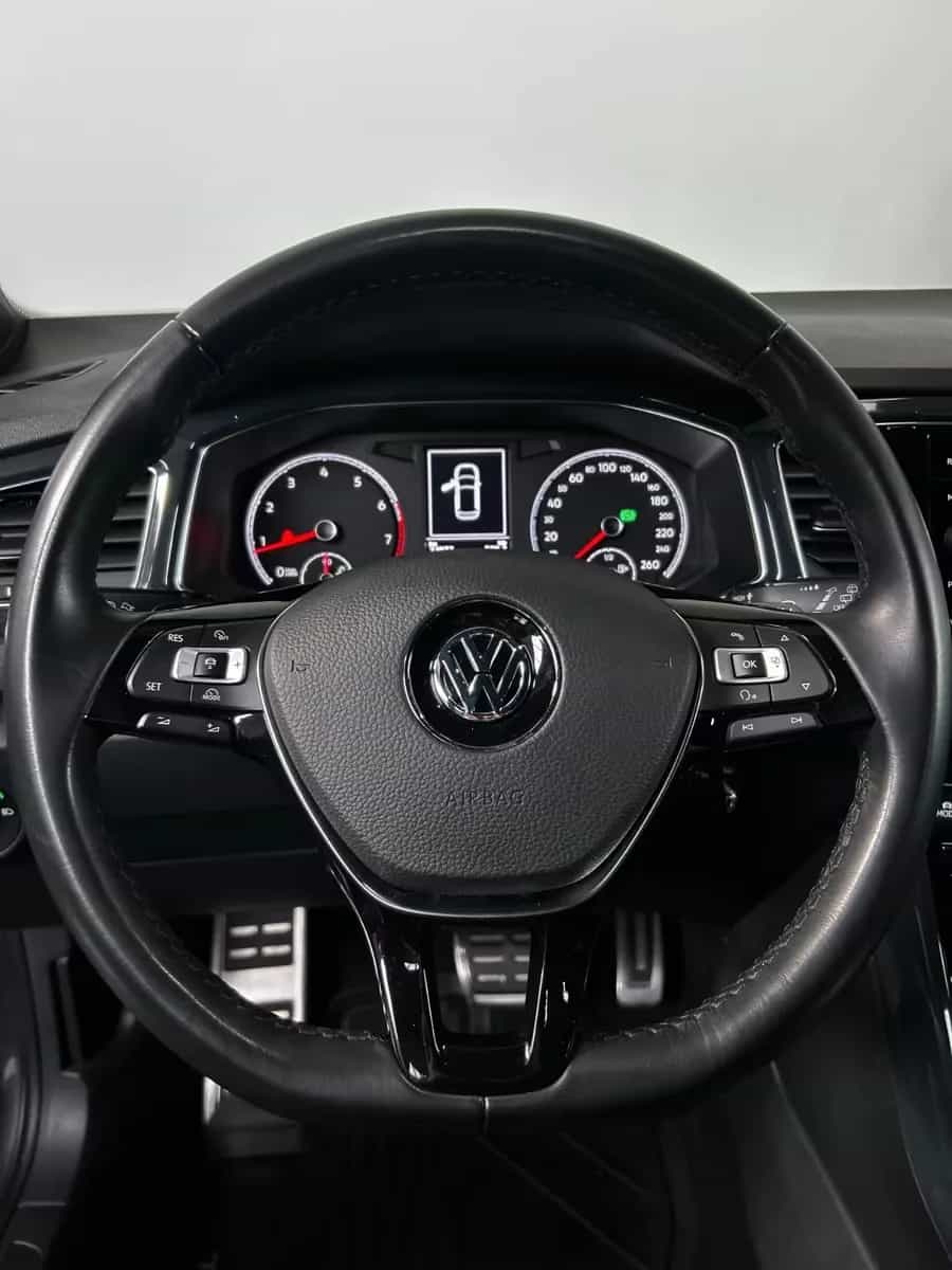 Volkswagen T-Roc 07/2018-photo-7