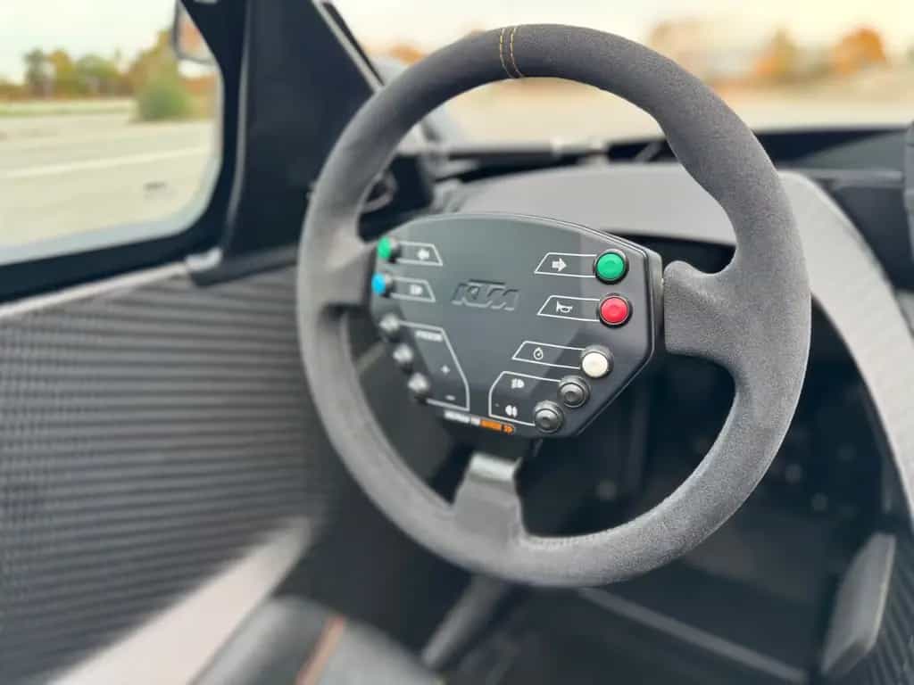 KTM X-BOW GT / Individual Lackierung / Facelift / AB 06/2015-photo-10