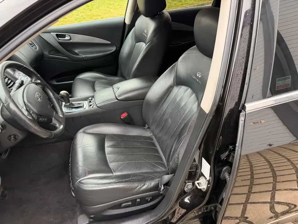 Infiniti EX30 EX EX30d 03/2011-photo-8