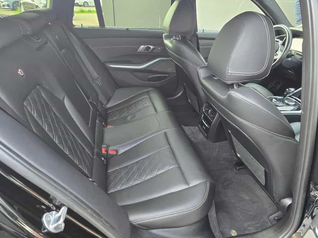 ALPINA D3 S 3.0 Allrad Touring*Panorama*AHK*HUD*ACC* 04/2021-photo-9