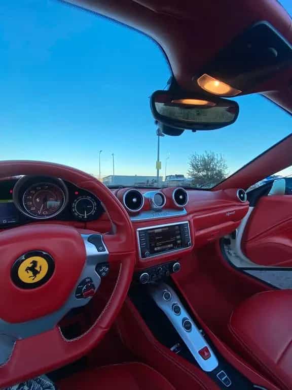 Ferrari California 3.9 V8 T 4-Sitzer - 07/2017-photo-12