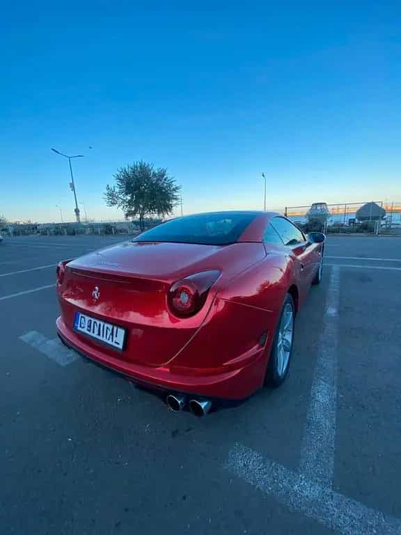 Ferrari California 3.9 V8 T 4-Sitzer - 07/2017-photo-6