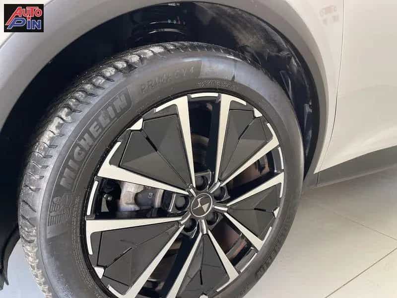 DS Automobiles DS7 (Crossback) DS DS 7 DS 7 BlueHDi 130 aut. Étoile 04/2025-photo-4