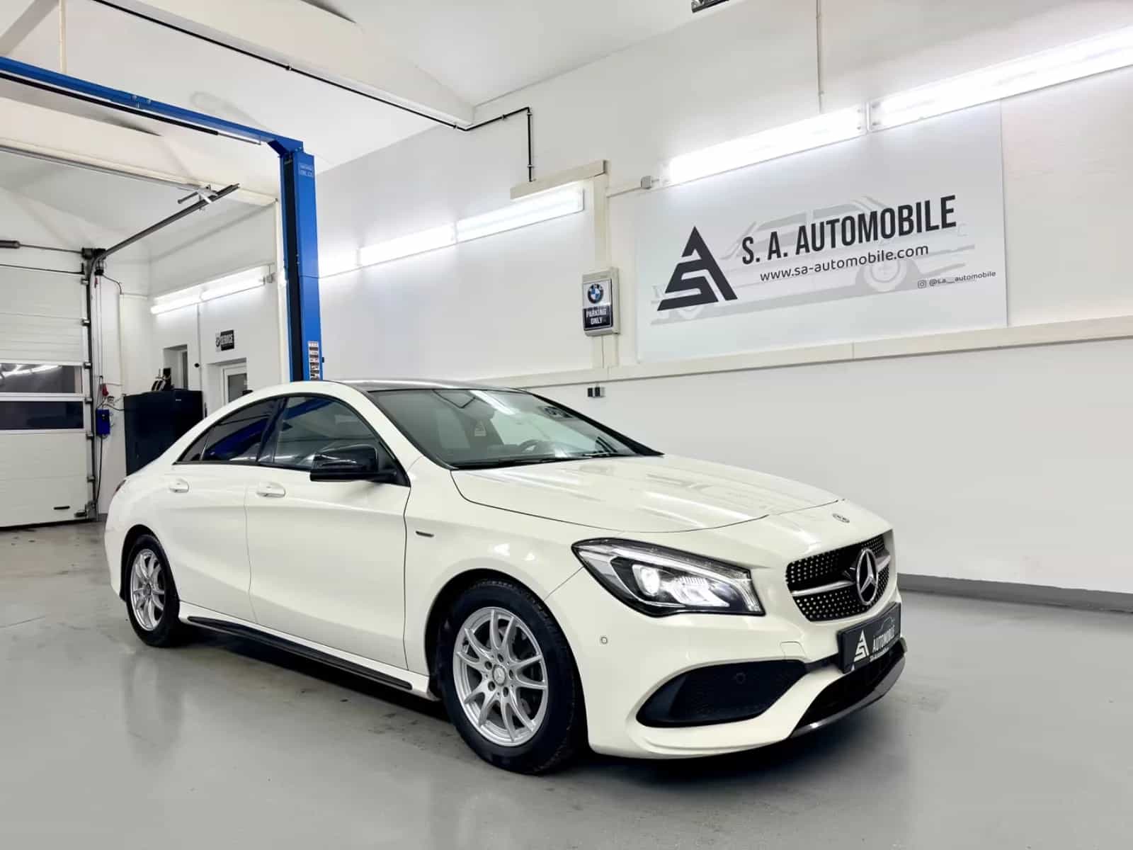 Mercedes-Benz CLA-Class 180 11/2017-photo-0