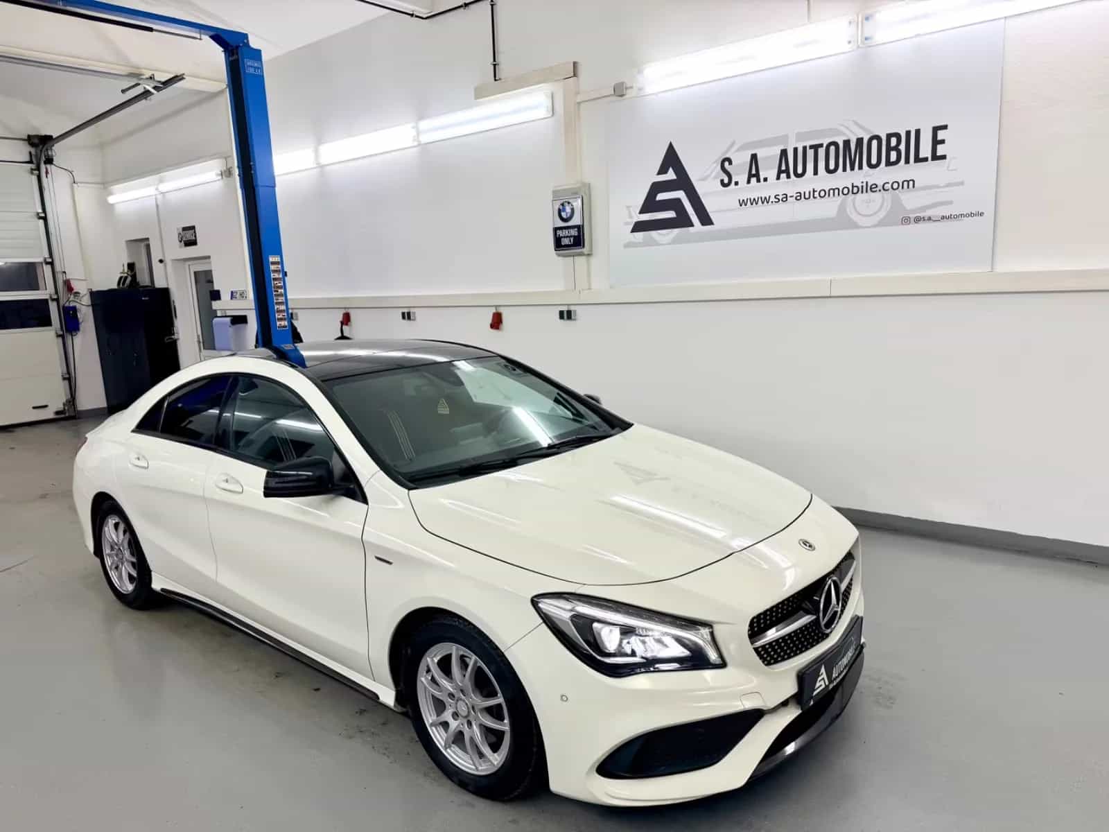 Mercedes-Benz CLA-Class 180 11/2017-photo-1
