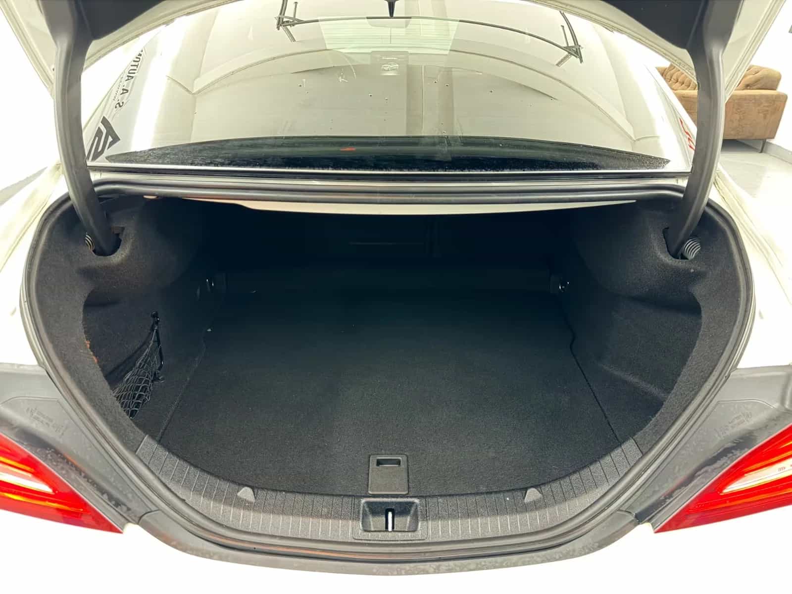 Mercedes-Benz CLA-Class 180 11/2017-photo-18