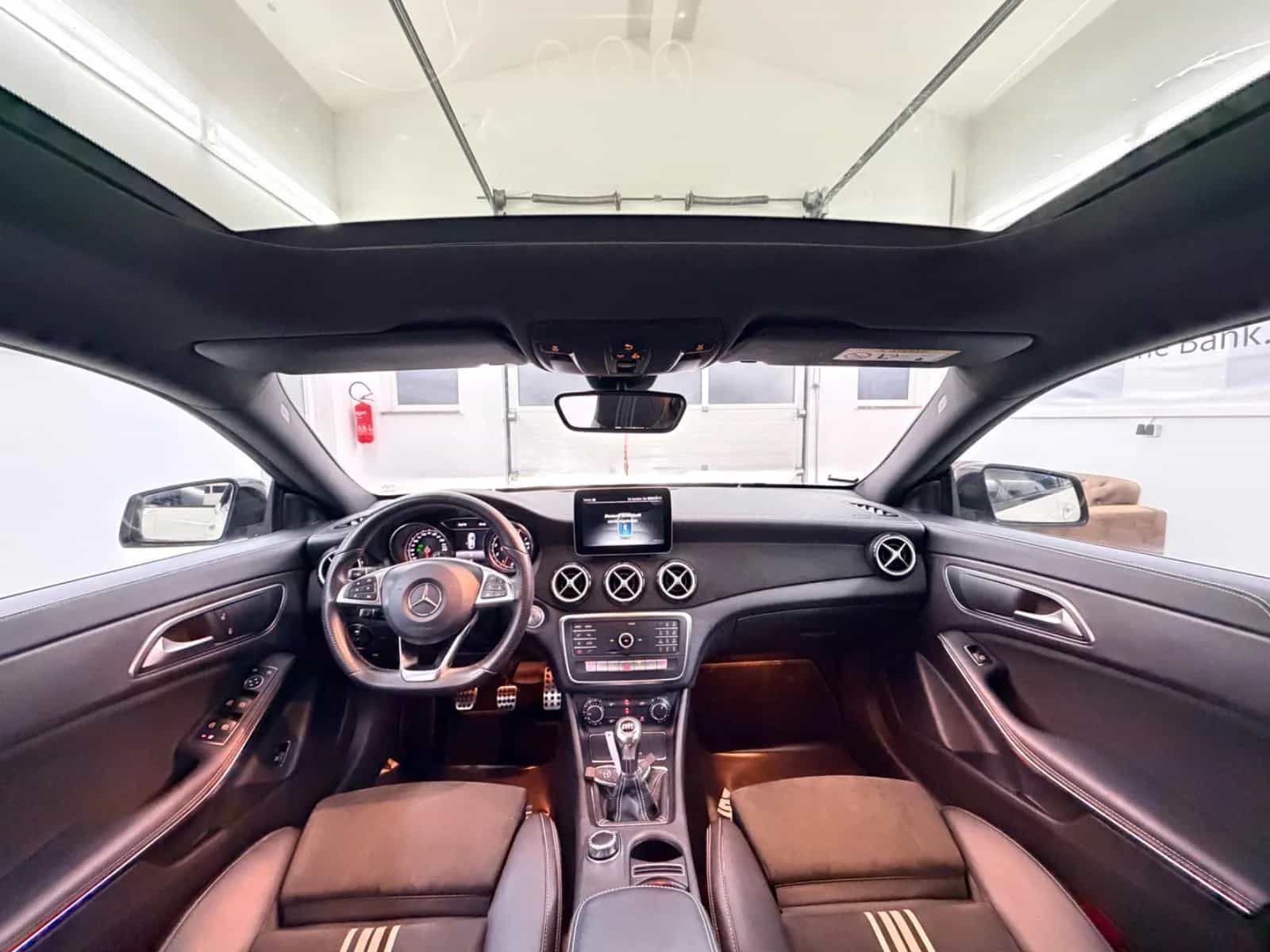 Mercedes-Benz CLA-Class 180 11/2017-photo-33