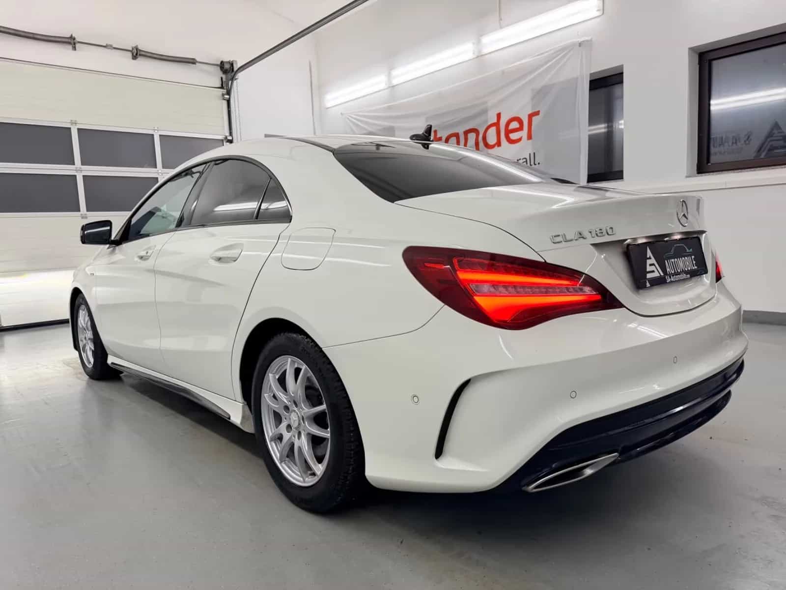 Mercedes-Benz CLA-Class 180 11/2017-photo-4