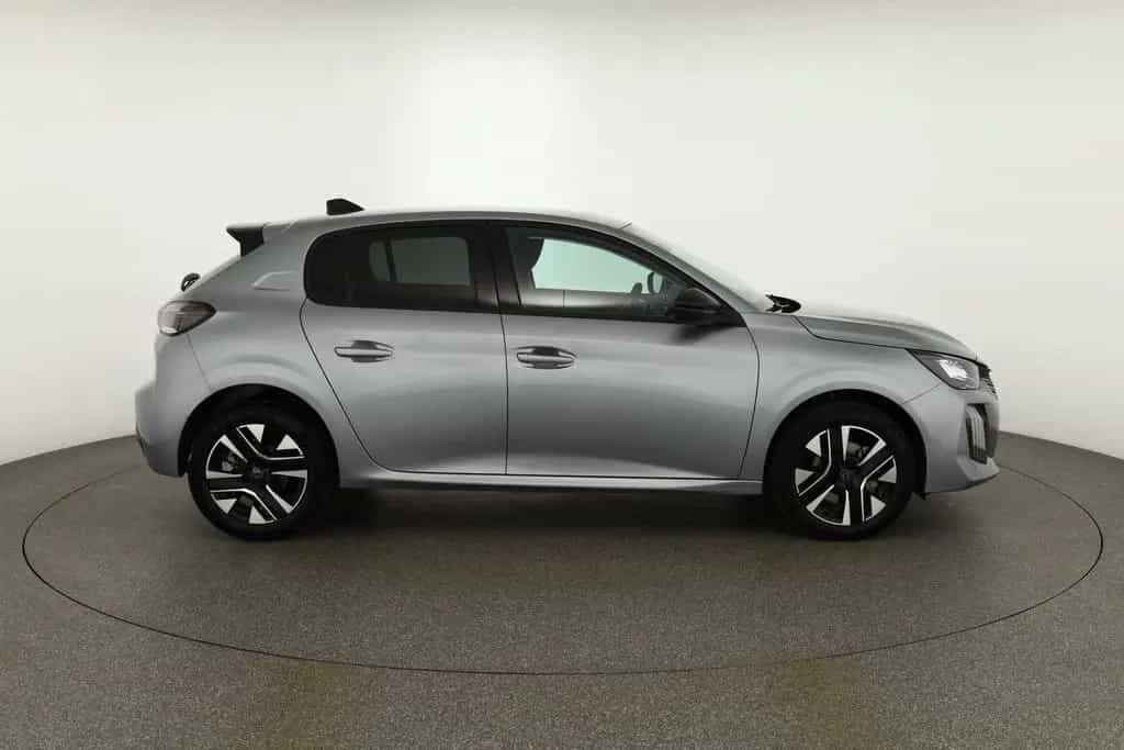Peugeot 208 1.2 mHEV 110 Aut. LED ACC Sitzheizung 08/2025-photo-4