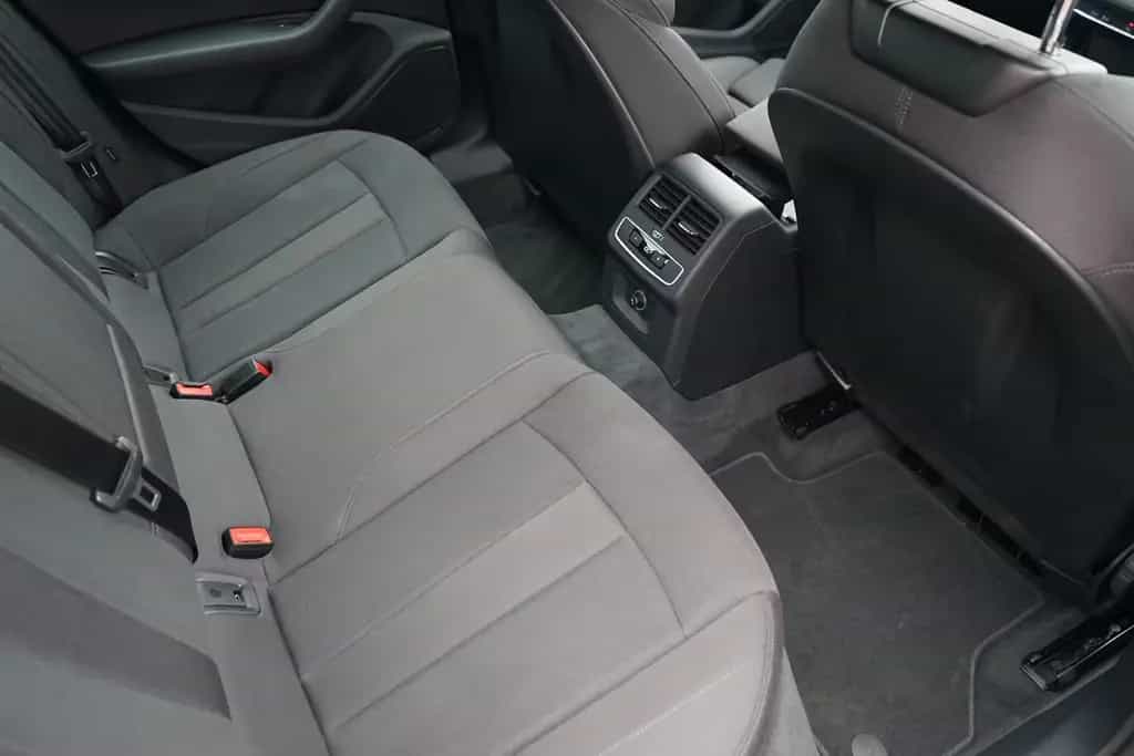 Audi A4 Avant 35 2.0 TDI sport Bi-Xenon Navi Tempomat 11/2018-photo-12