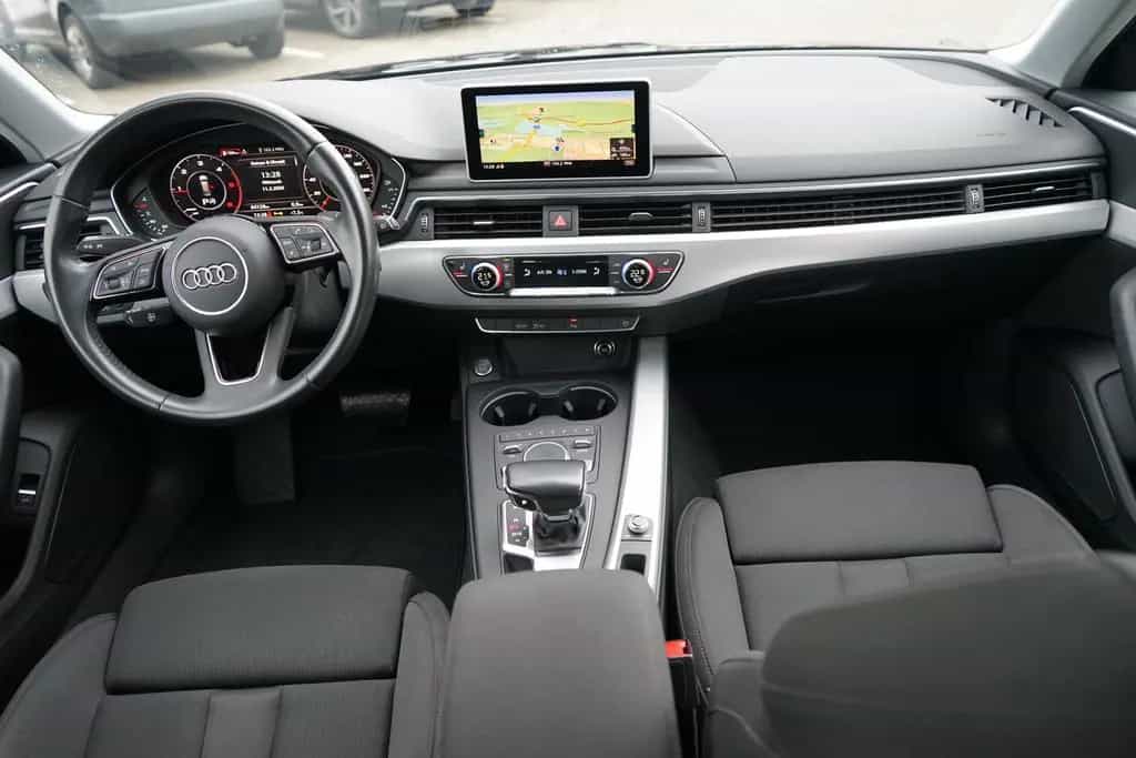 Audi A4 Avant 35 2.0 TDI sport Bi-Xenon Navi Tempomat 11/2018-photo-13