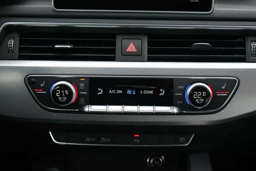 Audi A4 Avant 35 2.0 TDI sport Bi-Xenon Navi Tempomat 11/2018-photo-17