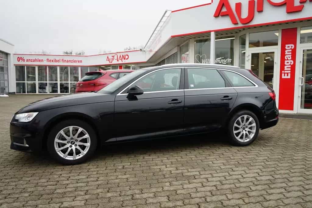 Audi A4 Avant 35 2.0 TDI sport Bi-Xenon Navi Tempomat 11/2018-photo-3