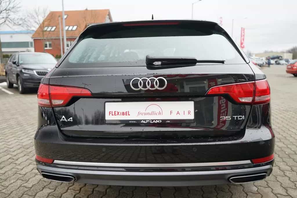 Audi A4 Avant 35 2.0 TDI sport Bi-Xenon Navi Tempomat 11/2018-photo-7